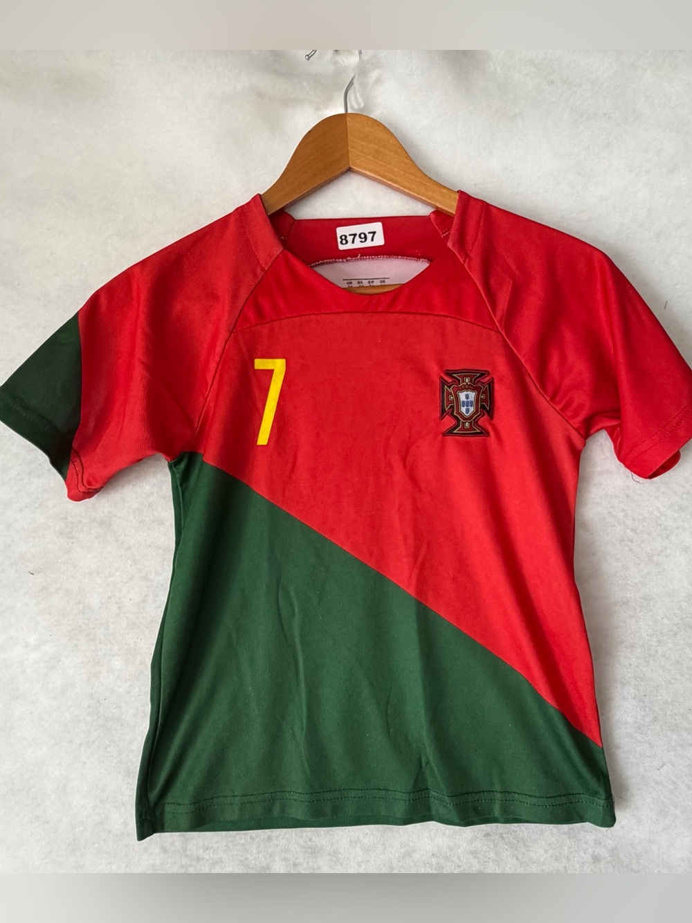 Kids Portugal #7 Ronaldo Soccer Jersey Youth Size 24 Red Green Football Shirt